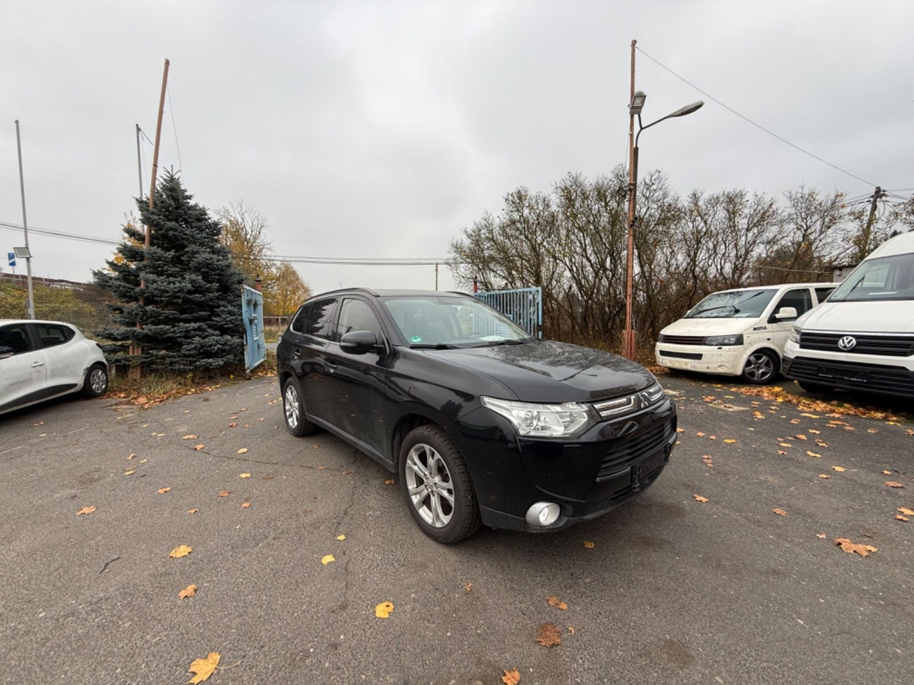Mitsubishi Outlander 4X4 Allrad ClearTec Instyle - SUV: foto 2 Mitsubishi Outlander 4X4 Allrad ClearTec Instyle - SUV: foto 2