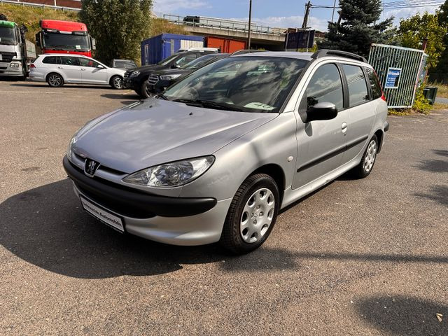 Peugeot 206 SW Grand Filou Cool - Carrinha: foto 3 Peugeot 206 SW Grand Filou Cool - Carrinha: foto 3