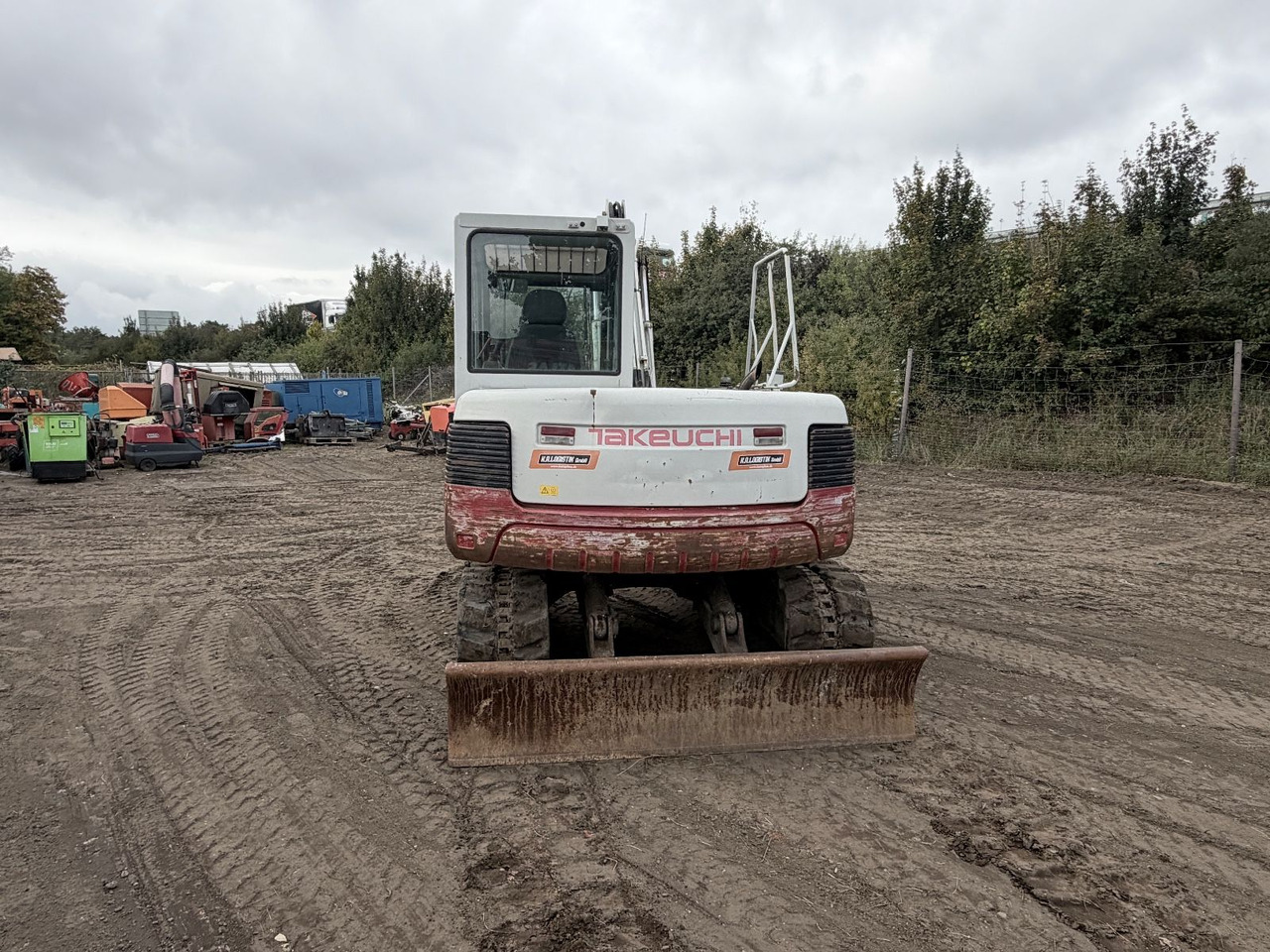 Takeuchi TB 175 - Mini escavadeira: foto 5 Takeuchi TB 175 - Mini escavadeira: foto 5