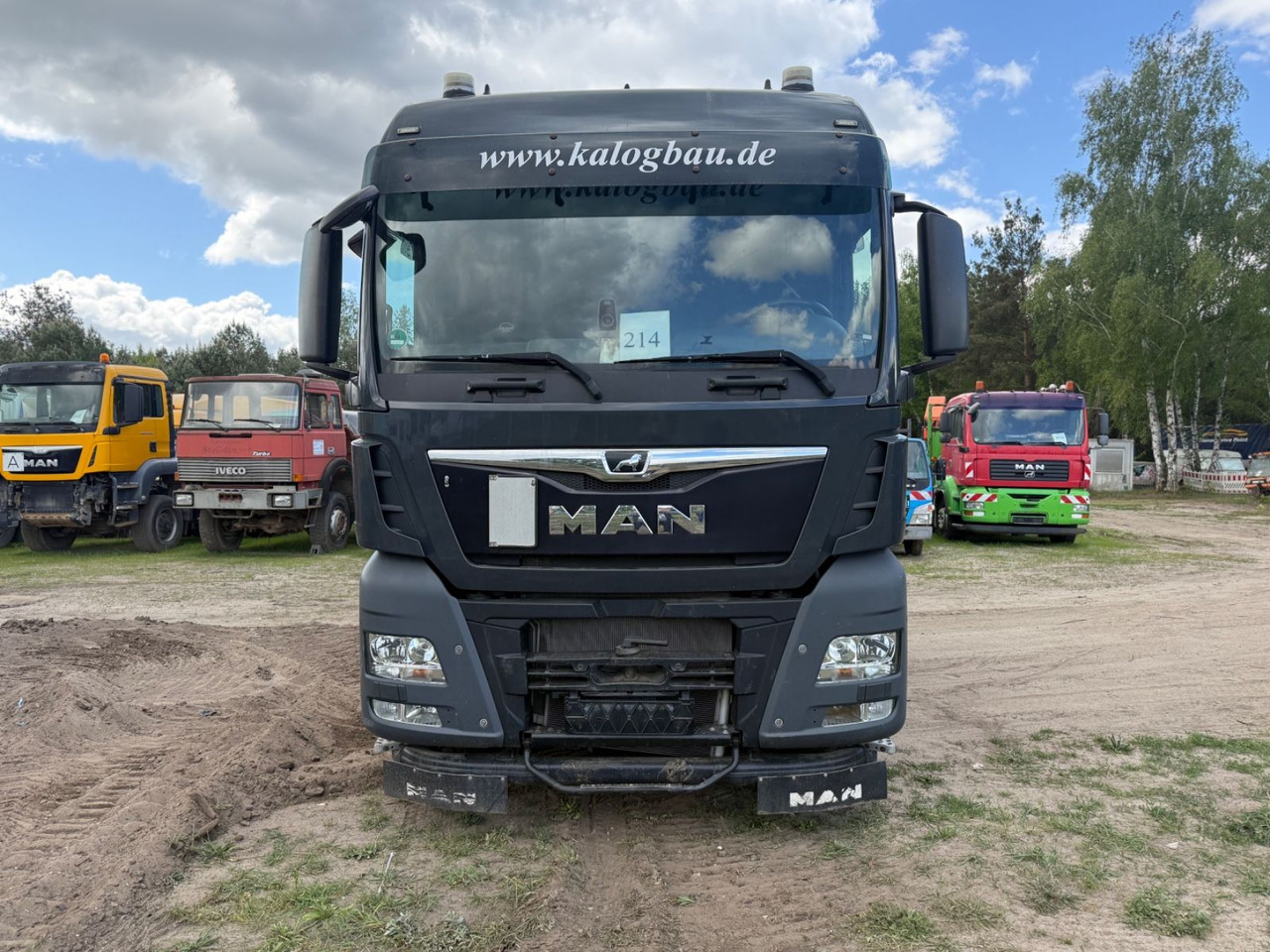 MAN TGX 18.500 Hydrodrive Kipphydraulik Motorschaden - Tractor: foto 1 MAN TGX 18.500 Hydrodrive Kipphydraulik Motorschaden - Tractor: foto 1