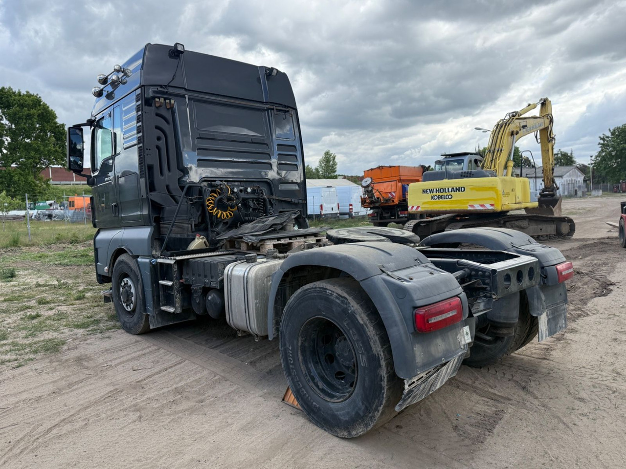 MAN TGX 18.500 Hydrodrive Kipphydraulik Motorschaden - Tractor: foto 5 MAN TGX 18.500 Hydrodrive Kipphydraulik Motorschaden - Tractor: foto 5