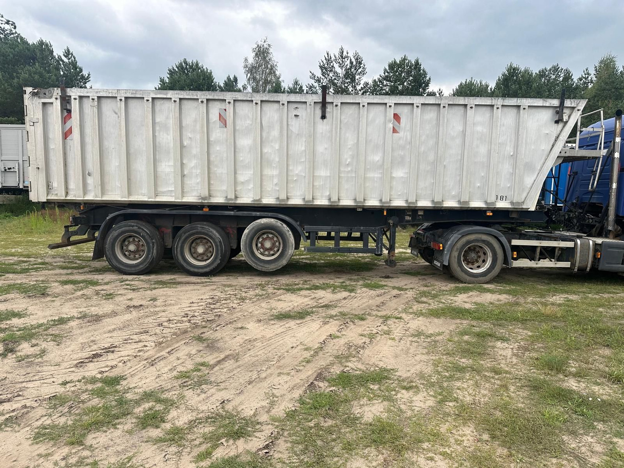 Trailor SYY3CB Kipper - Semi-reboque basculante: foto 4 Trailor SYY3CB Kipper - Semi-reboque basculante: foto 4