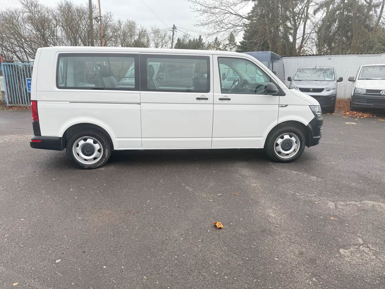 Volkswagen T6 Transporter 9 Sitzer 4Motion - Furgão de passageiros: foto 5 Volkswagen T6 Transporter 9 Sitzer 4Motion - Furgão de passageiros: foto 5