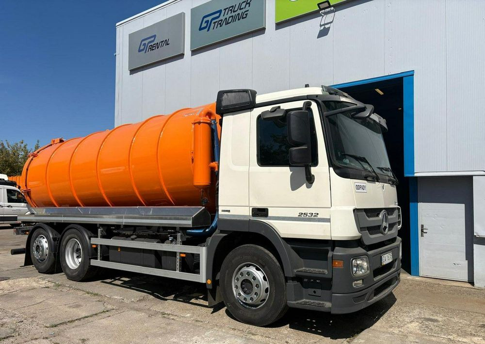Mercedes-Benz Actros 2532 - Caminhão tanque: foto 3 Mercedes-Benz Actros 2532 - Caminhão tanque: foto 3