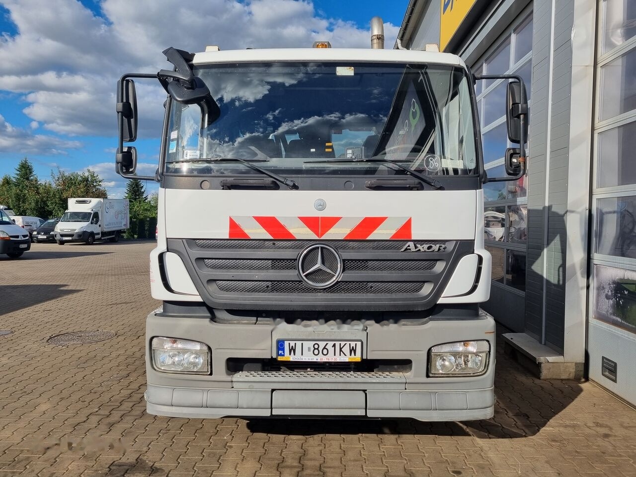 Mercedes-Benz Axor 2529 - Caminhão de lixo: foto 5 Mercedes-Benz Axor 2529 - Caminhão de lixo: foto 5