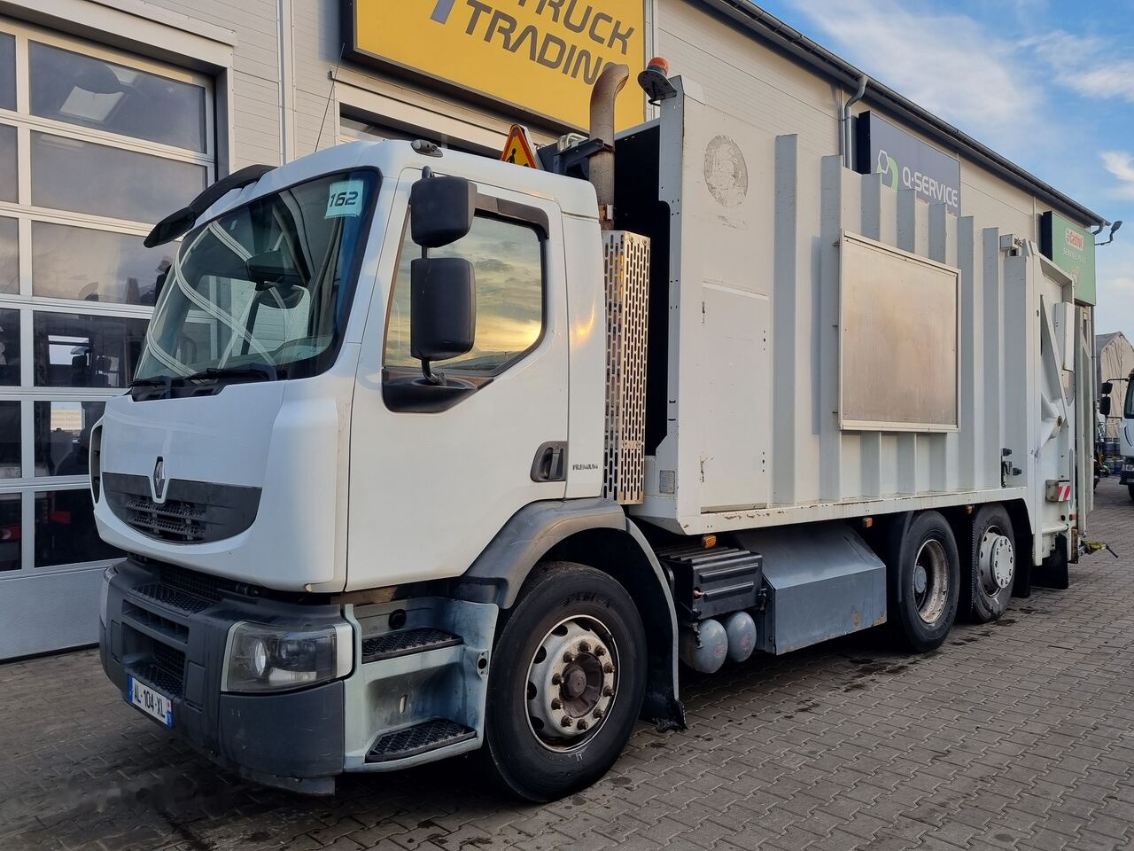 Renault Premium CNG - Caminhão de lixo: foto 1 Renault Premium CNG - Caminhão de lixo: foto 1