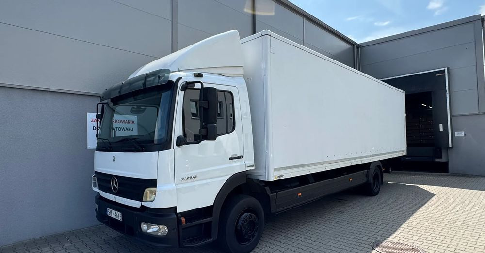 Mercedes-Benz atego - Camião frigorífico: foto 2 Mercedes-Benz atego - Camião frigorífico: foto 2