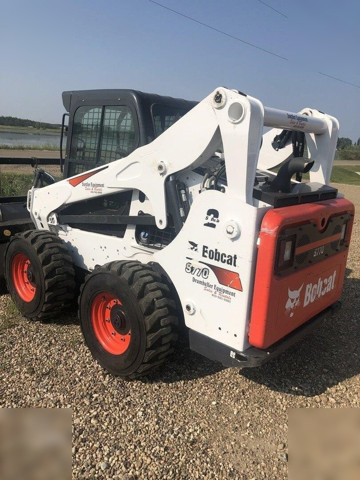 BOBCAT S770 - Mini pá carregadora: foto 2 BOBCAT S770 - Mini pá carregadora: foto 2