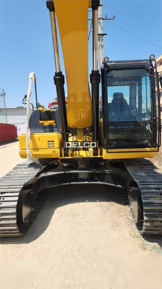 Escavadora de rastos novo CATERPILLAR 323D3: foto 9