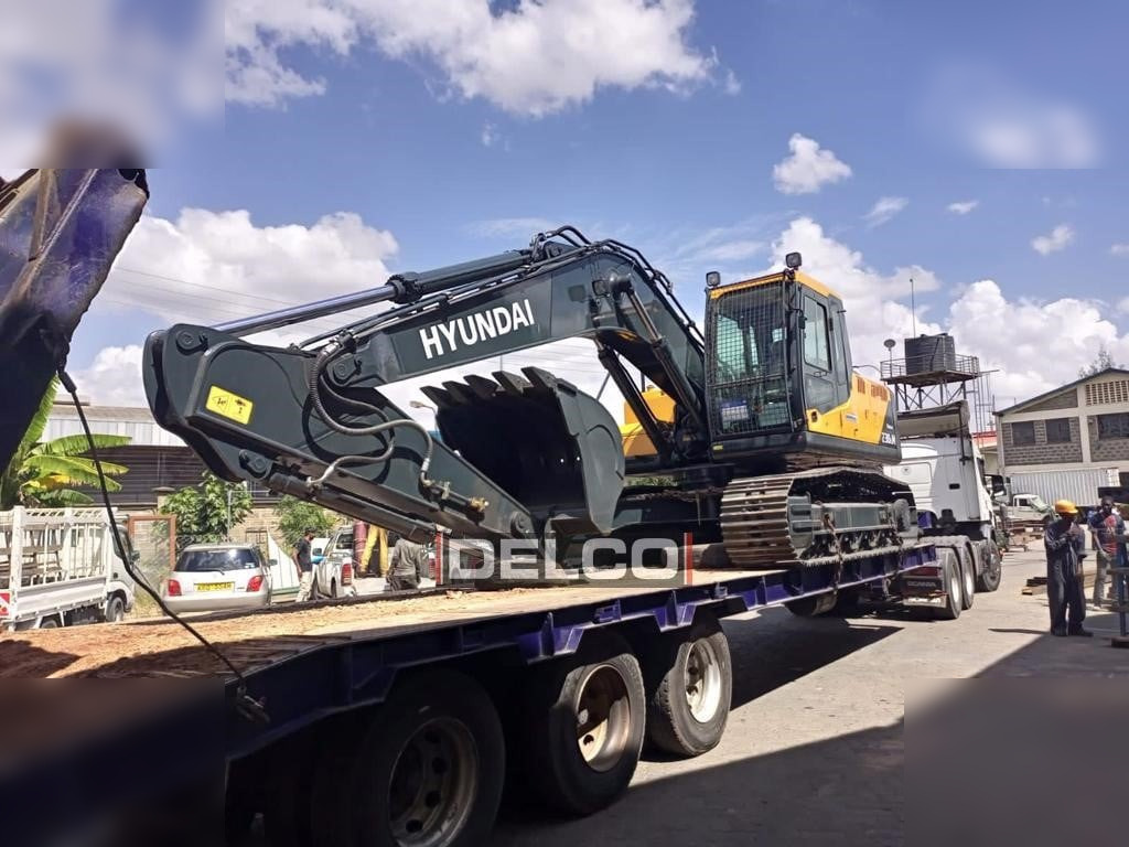 HYUNDAI ROBEX 210 - Escavadora de rastos: foto 5 HYUNDAI ROBEX 210 - Escavadora de rastos: foto 5
