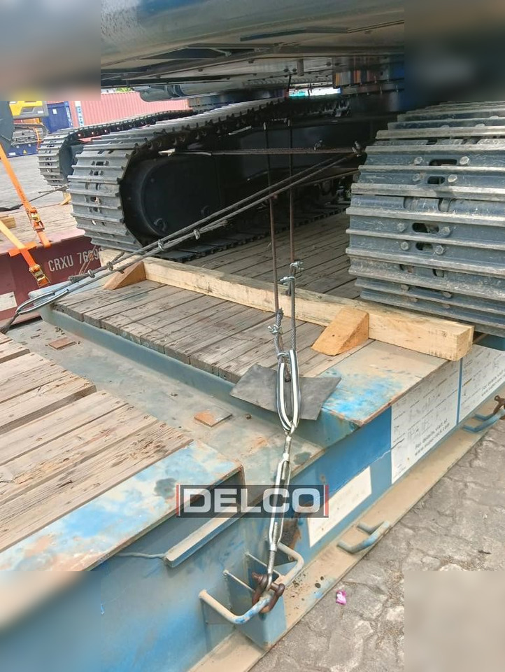 Escavadora de rastos novo HYUNDAI ROBEX 210: foto 19