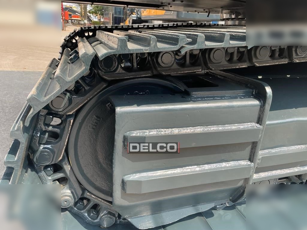 Escavadora de rastos novo HYUNDAI ROBEX 215L SMART: foto 14