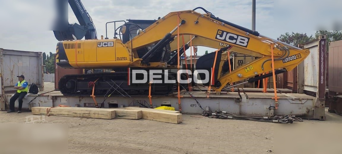 JCB 225 LC - Escavadora de rastos: foto 4 JCB 225 LC - Escavadora de rastos: foto 4