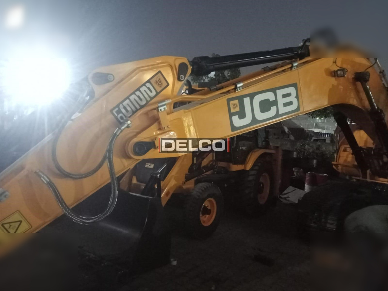 JCB 225 LC - Escavadora de rastos: foto 5 JCB 225 LC - Escavadora de rastos: foto 5
