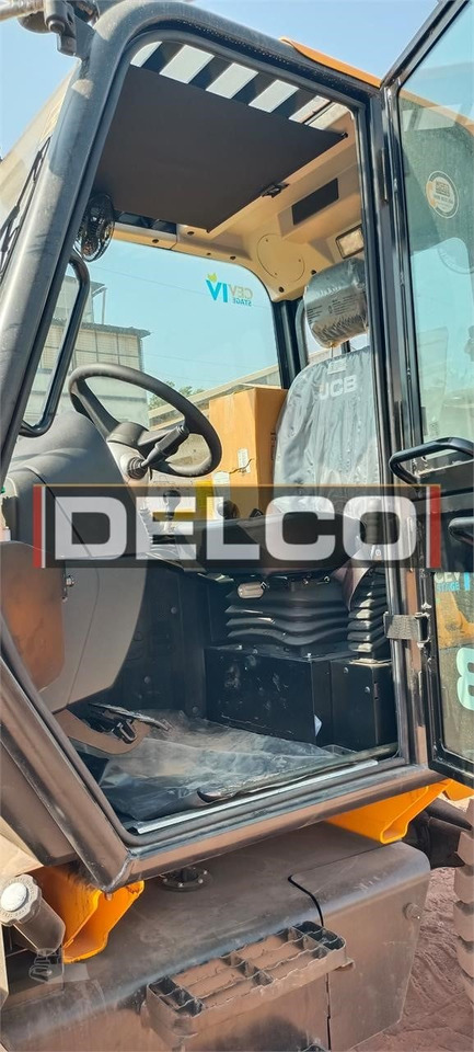 Empilhador telescópico novo JCB 540-70: foto 16