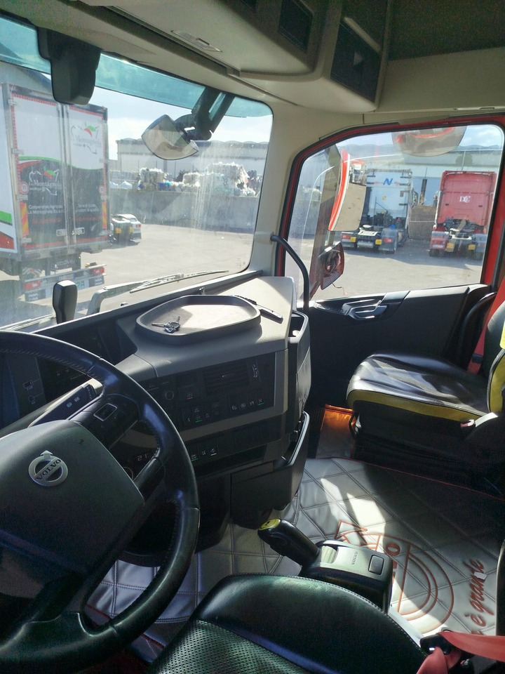 Camião de caixa aberta/ Plataforma VOLVO FH16 750: foto 28