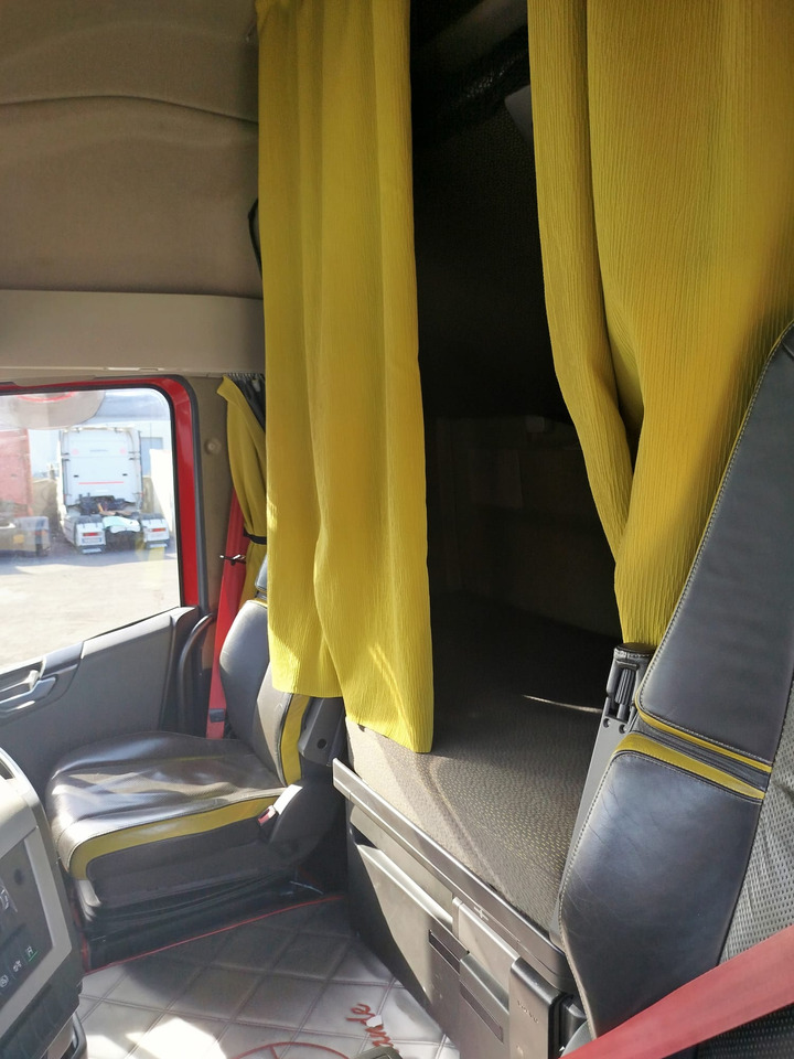 Camião de caixa aberta/ Plataforma VOLVO FH16 750: foto 27