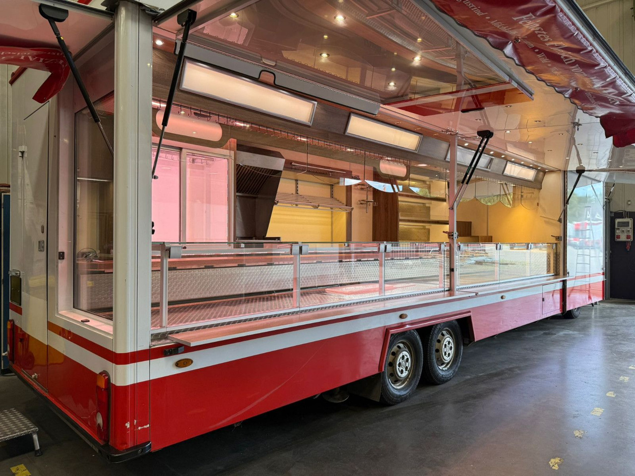 Fiat ESSELMANN Verkaufsfahrzeug ähn. Borco - Food truck: foto 4 Fiat ESSELMANN Verkaufsfahrzeug ähn. Borco - Food truck: foto 4