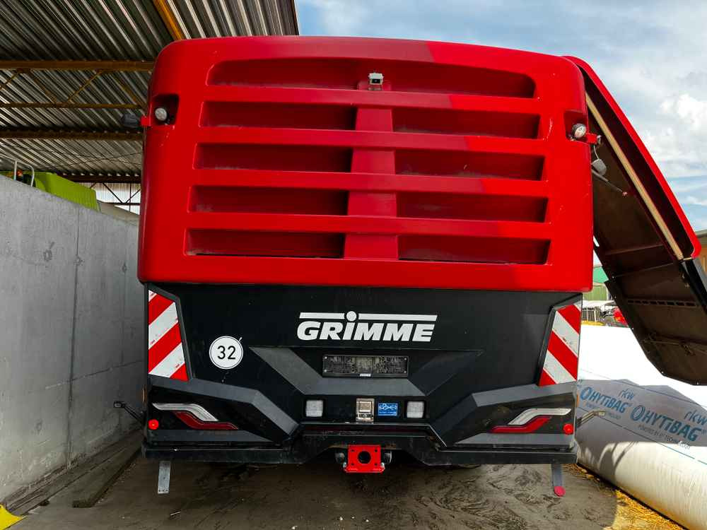 Grimme REXOR 6300 Platinum - Colheitadeira de beterraba: foto 5 Grimme REXOR 6300 Platinum - Colheitadeira de beterraba: foto 5