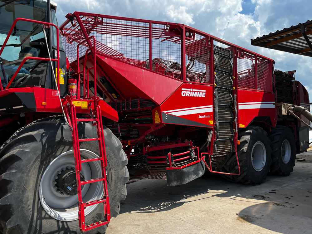 Grimme REXOR 6300 Platinum - Colheitadeira de beterraba: foto 2 Grimme REXOR 6300 Platinum - Colheitadeira de beterraba: foto 2