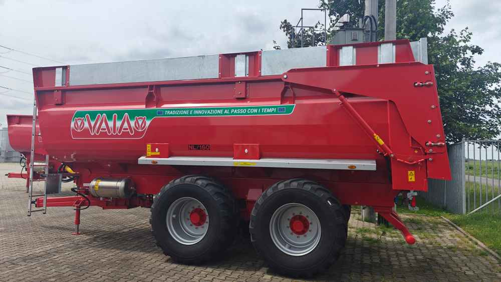 VAIA NL160 (2 axle trailer) - Reboque basculante agrícola: foto 1 VAIA NL160 (2 axle trailer) - Reboque basculante agrícola: foto 1