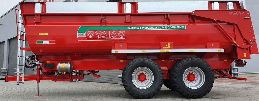 VAIA NL18 (2 axle trailer) - Máquina para produção de feno: foto 3 VAIA NL18 (2 axle trailer) - Máquina para produção de feno: foto 3