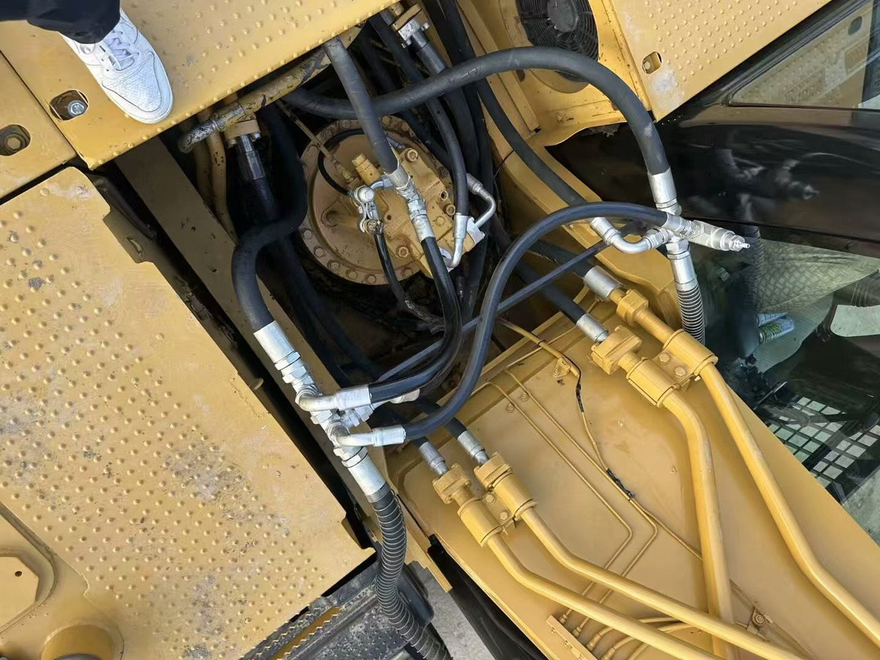 CAT 330D - Escavadora de rastos: foto 4 CAT 330D - Escavadora de rastos: foto 4