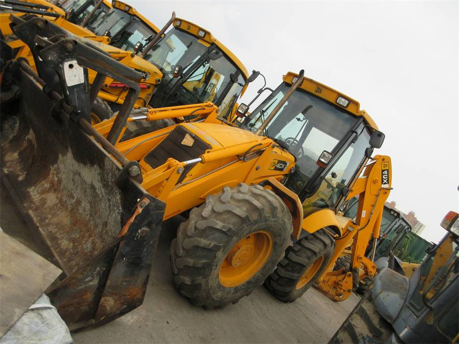 JCB 4CX - Retroescavadeira: foto 1 JCB 4CX - Retroescavadeira: foto 1