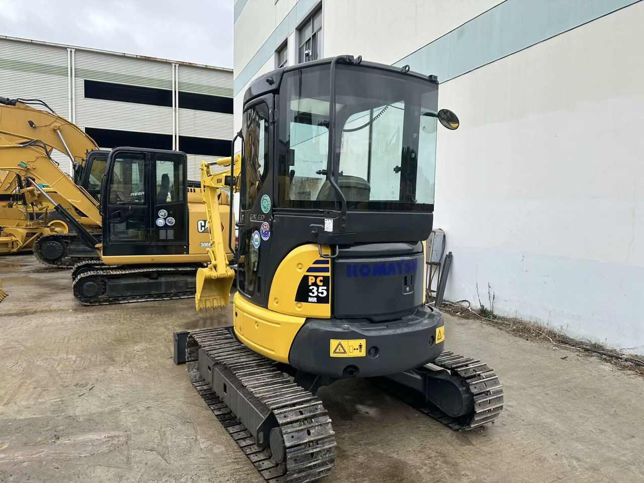Komatsu pc35MR - Mini escavadeira: foto 5 Komatsu pc35MR - Mini escavadeira: foto 5