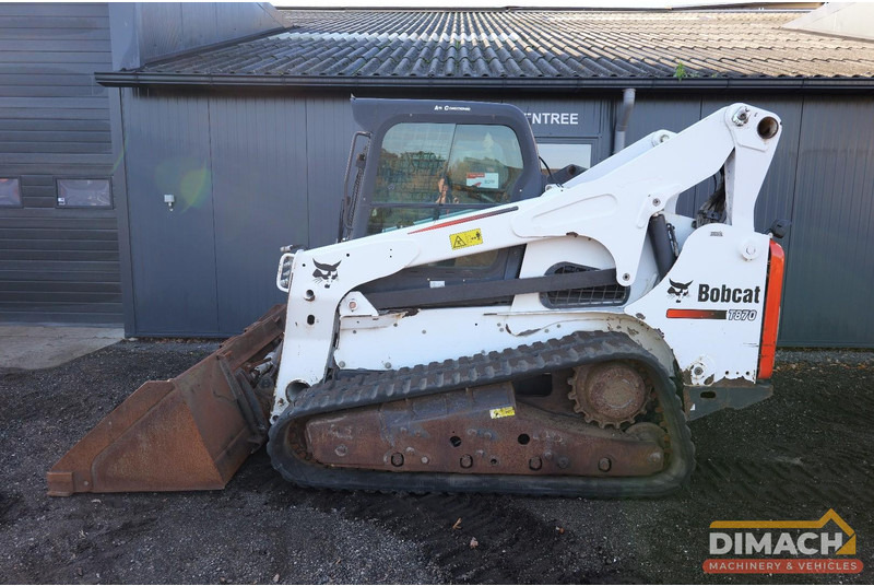 Bobcat T870 Bobcat T870 skidsteer on tracks - high flow - airco - high flow - TOP!! - Pá carregadora: foto 1 Bobcat T870 Bobcat T870 skidsteer on tracks - high flow - airco - high flow - TOP!! - Pá carregadora: foto 1