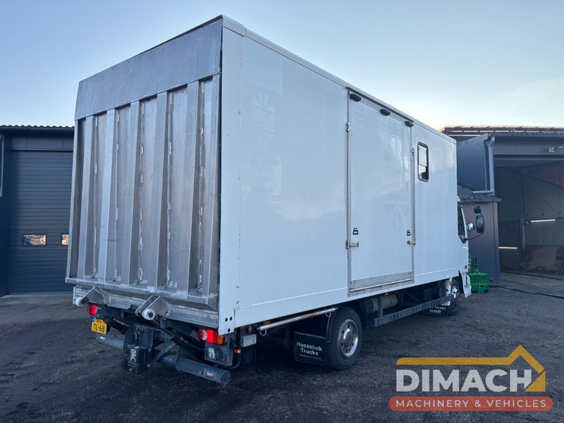 DAF FA LF45.150 4 paards, laadlift. Horsetruck NL truck - Camião de transporte de cavalos: foto 5 DAF FA LF45.150 4 paards, laadlift. Horsetruck NL truck - Camião de transporte de cavalos: foto 5