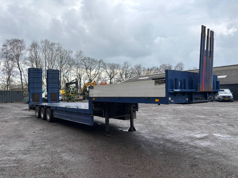 Nooteboom Lowloader tieflader 3 assen leaf spring, laadklep - Semi-reboque baixa: foto 4 Nooteboom Lowloader tieflader 3 assen leaf spring, laadklep - Semi-reboque baixa: foto 4