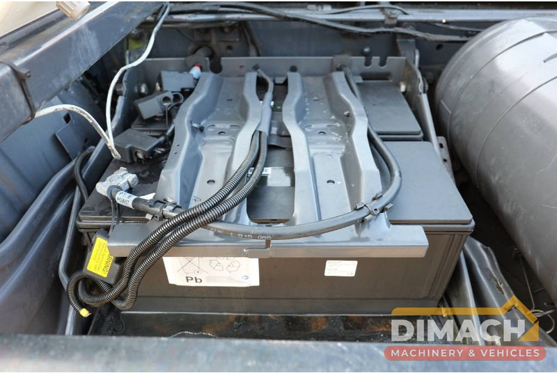 Camião chassi Scania P230 P 230 Euro 5 6x2*4 TOP!! Retarder right hand steer: foto 20