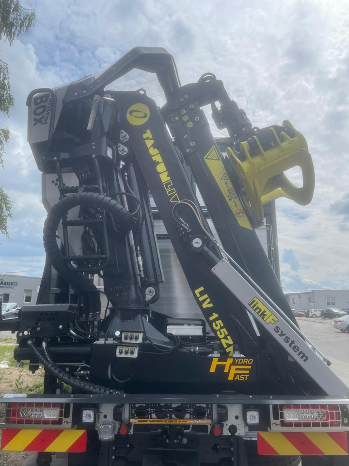 TAJFUN L155ZK 11 L155ZK 11 Forestry crane / L155ZK 11 Forstkran / L155ZK 11 grue forestière / L155ZK 11 grúa forestal - Grua para camião por Equipamento florestal: foto 1 TAJFUN L155ZK 11 L155ZK 11 Forestry crane / L155ZK 11 Forstkran / L155ZK 11 grue forestière / L155ZK 11 grúa forestal - Grua para camião por Equipamento florestal: foto 1