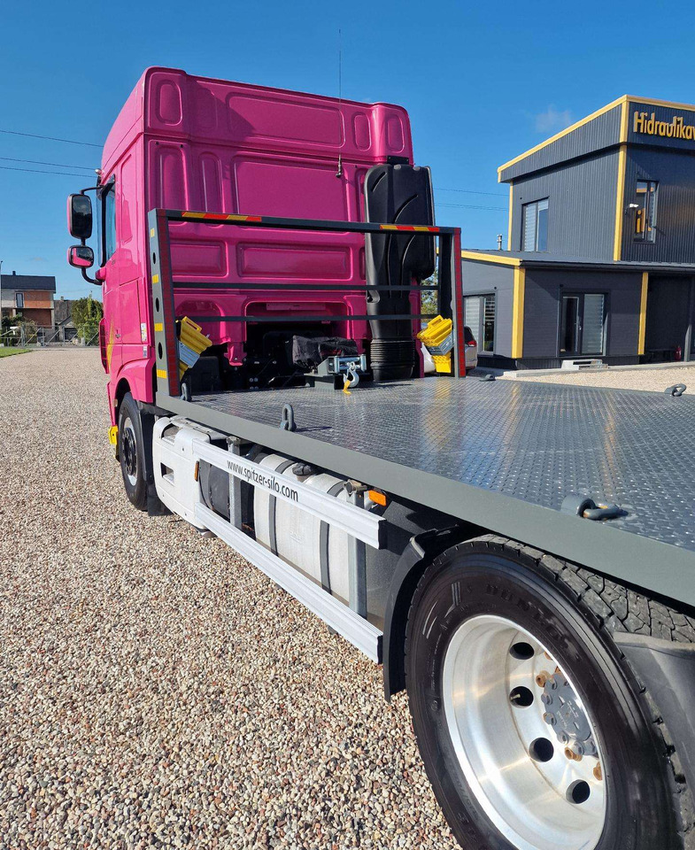 DAF XF 460 ORGINAL 477313 km. !!!!!!! - Camião transporte de veículos: foto 4 DAF XF 460 ORGINAL 477313 km. !!!!!!! - Camião transporte de veículos: foto 4