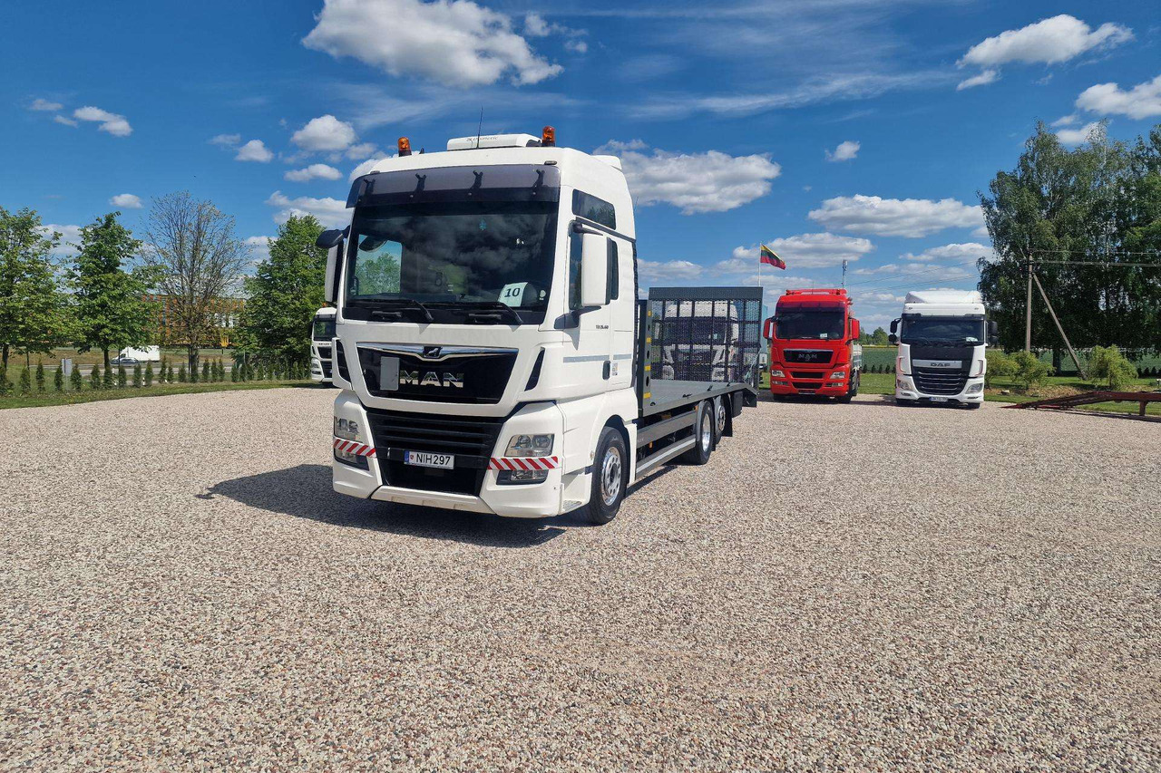 MAN TGX 26.460 - Camião transporte de veículos: foto 4 MAN TGX 26.460 - Camião transporte de veículos: foto 4