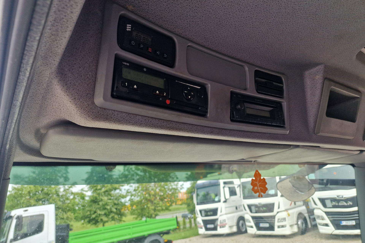 Leasing de  Mercedes-Benz ATEGO 918 Mercedes-Benz ATEGO 918: foto 11