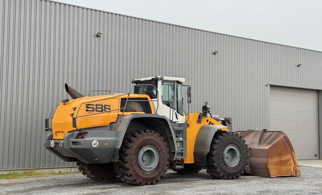 Liebherr L 586 X POWER/ 2022 - Pá carregadora de rodas: foto 2 Liebherr L 586 X POWER/ 2022 - Pá carregadora de rodas: foto 2