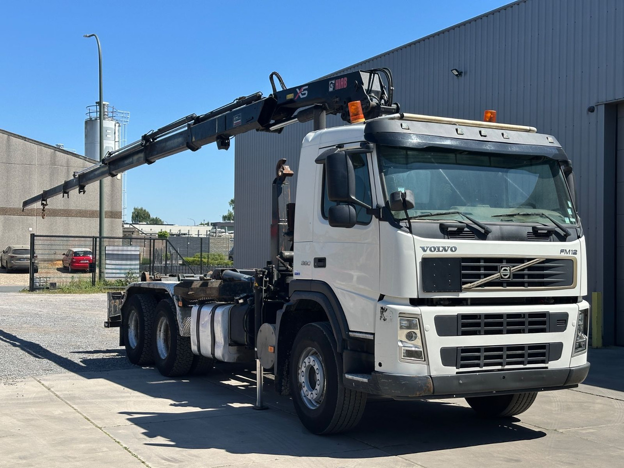 Volvo FM12 380 Hiab 144E-3 - Camião polibenne: foto 2 Volvo FM12 380 Hiab 144E-3 - Camião polibenne: foto 2