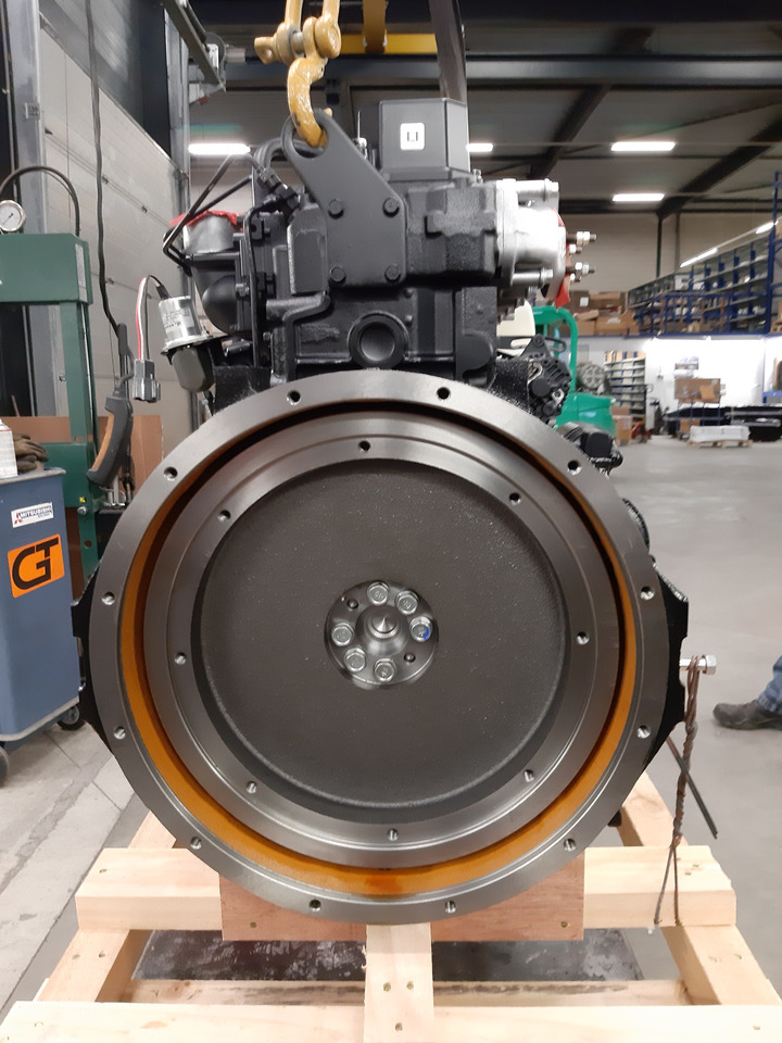 Mitsubishi New engine S6S 70Kw @ 2500 rpm - Motor por Escavadeira: foto 4 Mitsubishi New engine S6S 70Kw @ 2500 rpm - Motor por Escavadeira: foto 4