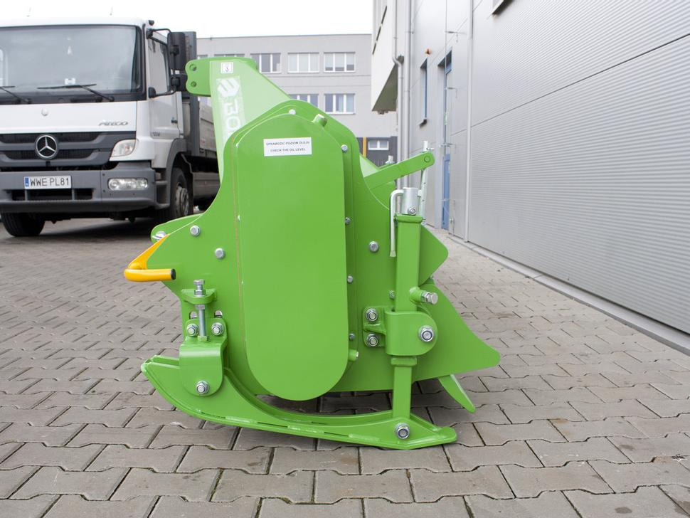 Bomet Bodenfräsen / Rotary tiller / Rotavator / Vangatrice / Desgarrador / Роторный культиватор / Glebogryzarka 3 m - Fresa agrícola: foto 5 Bomet Bodenfräsen / Rotary tiller / Rotavator / Vangatrice / Desgarrador / Роторный культиватор / Glebogryzarka 3 m - Fresa agrícola: foto 5