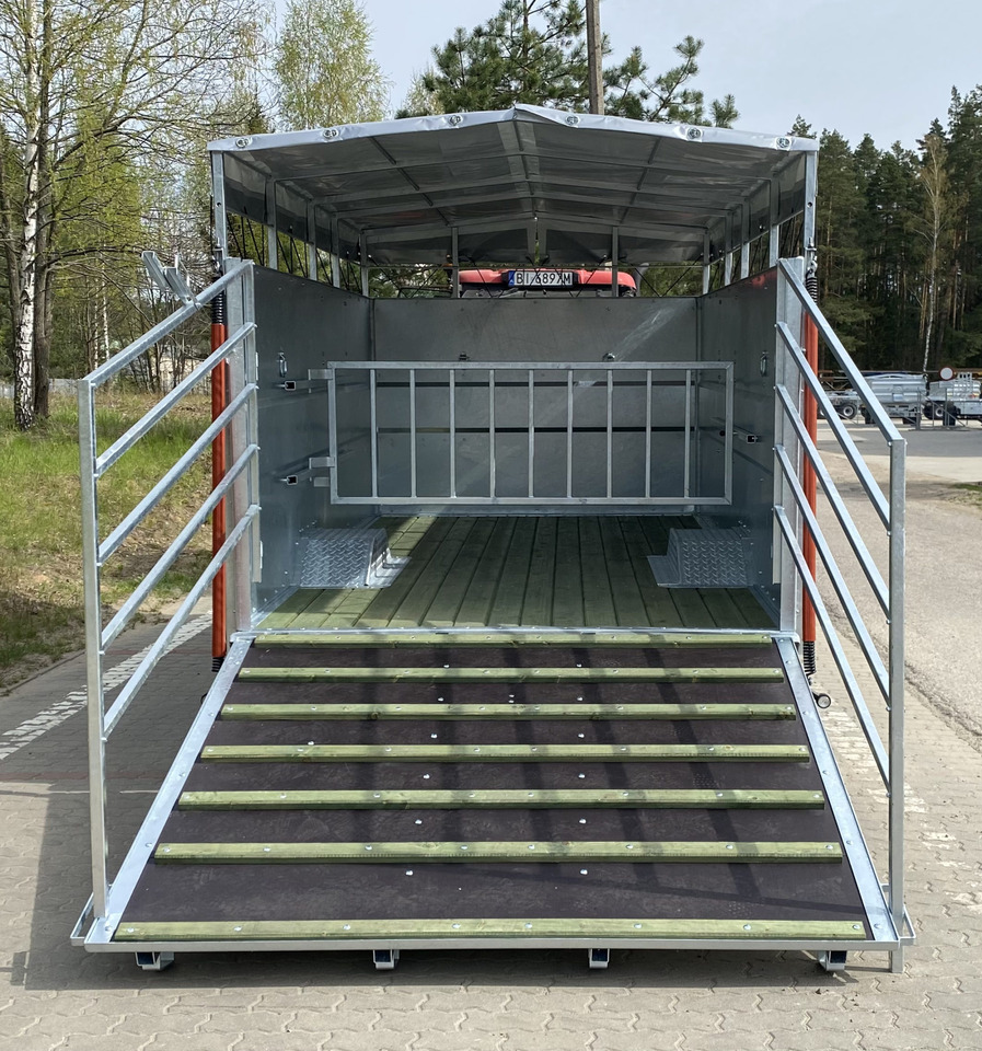 Cynkomet Viehanhänger / Livestock trailer / Remorque bétaillère / Remolque ganadero / Rimorchio per bestiame / Прицеп для перевозки животных / Przyczepa do przewozu zwierząt - Reboque transporte de gado: foto 2 Cynkomet Viehanhänger / Livestock trailer / Remorque bétaillère / Remolque ganadero / Rimorchio per bestiame / Прицеп для перевозки животных / Przyczepa do przewozu zwierząt - Reboque transporte de gado: foto 2