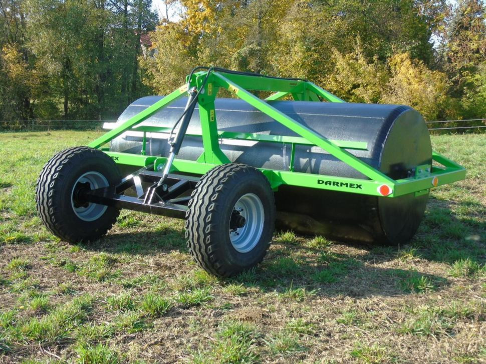 Darmex Wiesenwalze / Meadow roller / Rouleau de prairie / Rullo liscio / Каток луговой / Wał łąkowy - Rolo agricola: foto 3 Darmex Wiesenwalze / Meadow roller / Rouleau de prairie / Rullo liscio / Каток луговой / Wał łąkowy - Rolo agricola: foto 3