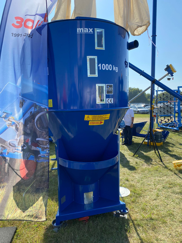 Dozamech Getreidemischanlage / Feed mixer / Melangeuse de fourrage / Miscelatore di mangime / Кормосмеситель / Mieszalnik H-033/2 1000 kg - Equipamento de gado: foto 1 Dozamech Getreidemischanlage / Feed mixer / Melangeuse de fourrage / Miscelatore di mangime / Кормосмеситель / Mieszalnik H-033/2 1000 kg - Equipamento de gado: foto 1