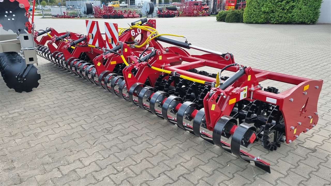 Lupus Crosskillwalze / Crosskill roller / Rouleau / Wał 6 m - Rolo agricola: foto 1 Lupus Crosskillwalze / Crosskill roller / Rouleau / Wał 6 m - Rolo agricola: foto 1