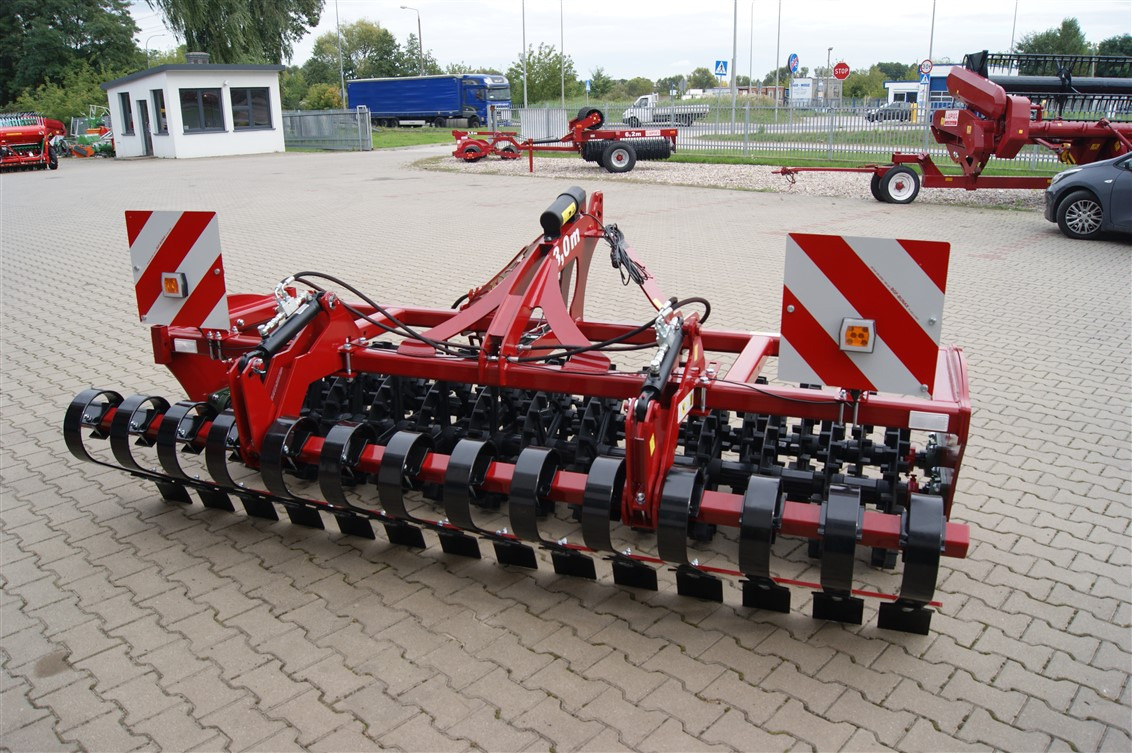 Lupus Crosskillwalze / Crosskill roller / Rouleau tandem avant Crosskill / Rodillo tándem delantero Wał przedni tandem Crosskill 3 m - Rolo agricola: foto 2 Lupus Crosskillwalze / Crosskill roller / Rouleau tandem avant Crosskill / Rodillo tándem delantero Wał przedni tandem Crosskill 3 m - Rolo agricola: foto 2