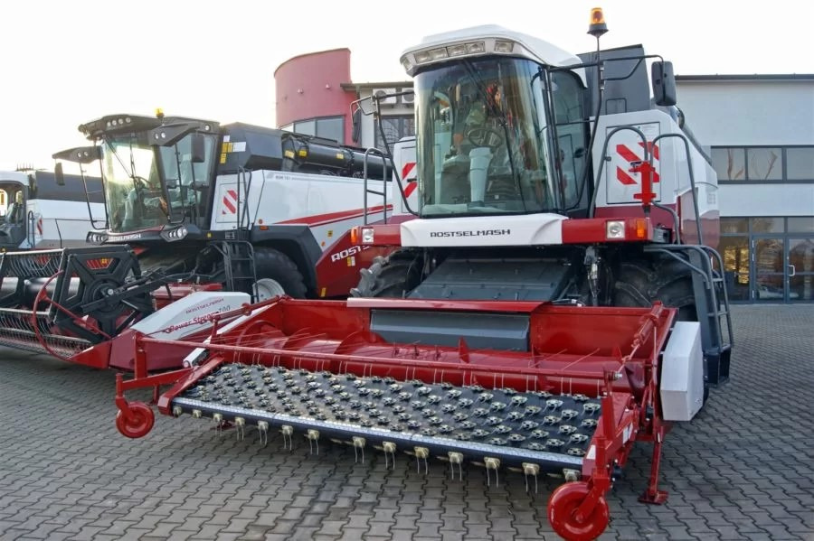 Lupus Schwadaufnehmer / Pickup header / Ramasseurs d'andains / Recogedor de hileras / Raccoglitore di andane / Подборщик валков / Podbieracz pokosów 3,4 m - Equipamento para colheitadeira: foto 4 Lupus Schwadaufnehmer / Pickup header / Ramasseurs d'andains / Recogedor de hileras / Raccoglitore di andane / Подборщик валков / Podbieracz pokosów 3,4 m - Equipamento para colheitadeira: foto 4