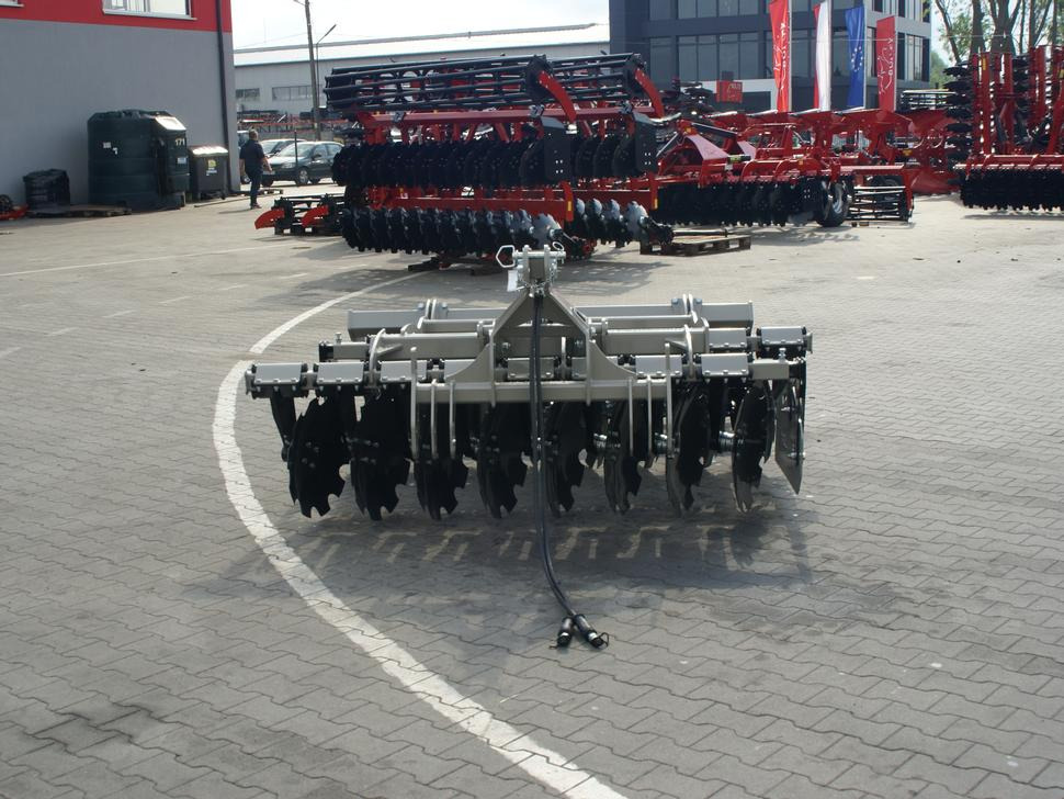 ROLEX Scheibenegge / Disc harrow for vineyards / Dechaumeur à disques pour vignes / Erpice a dischi / Дисковая борона для виноградника / Brona talerzowa do winnic 1,1 m - Grades de discos: foto 1 ROLEX Scheibenegge / Disc harrow for vineyards / Dechaumeur à disques pour vignes / Erpice a dischi / Дисковая борона для виноградника / Brona talerzowa do winnic 1,1 m - Grades de discos: foto 1
