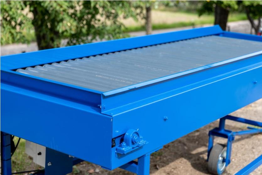 ROLMET Rollenverlesetisch / Sorting table / Table de tri / Tavolo selettivo / Сортировочный стол / Stół przebierczy SP 1 - Máquina para batata: foto 5 ROLMET Rollenverlesetisch / Sorting table / Table de tri / Tavolo selettivo / Сортировочный стол / Stół przebierczy SP 1 - Máquina para batata: foto 5