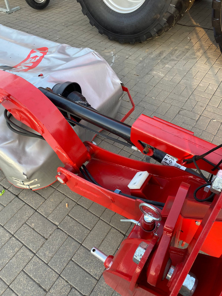 Spawex Scheibenmäher / Disc mower / Faucheuse à disques / Falciatrice a dischi / Segadora de discos / Дисковая косилка / Kosiarka dyskowa 2,8 m - Gadanheira: foto 4 Spawex Scheibenmäher / Disc mower / Faucheuse à disques / Falciatrice a dischi / Segadora de discos / Дисковая косилка / Kosiarka dyskowa 2,8 m - Gadanheira: foto 4